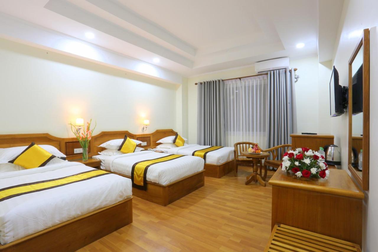 Glorious Monywa Hotel Екстер'єр фото